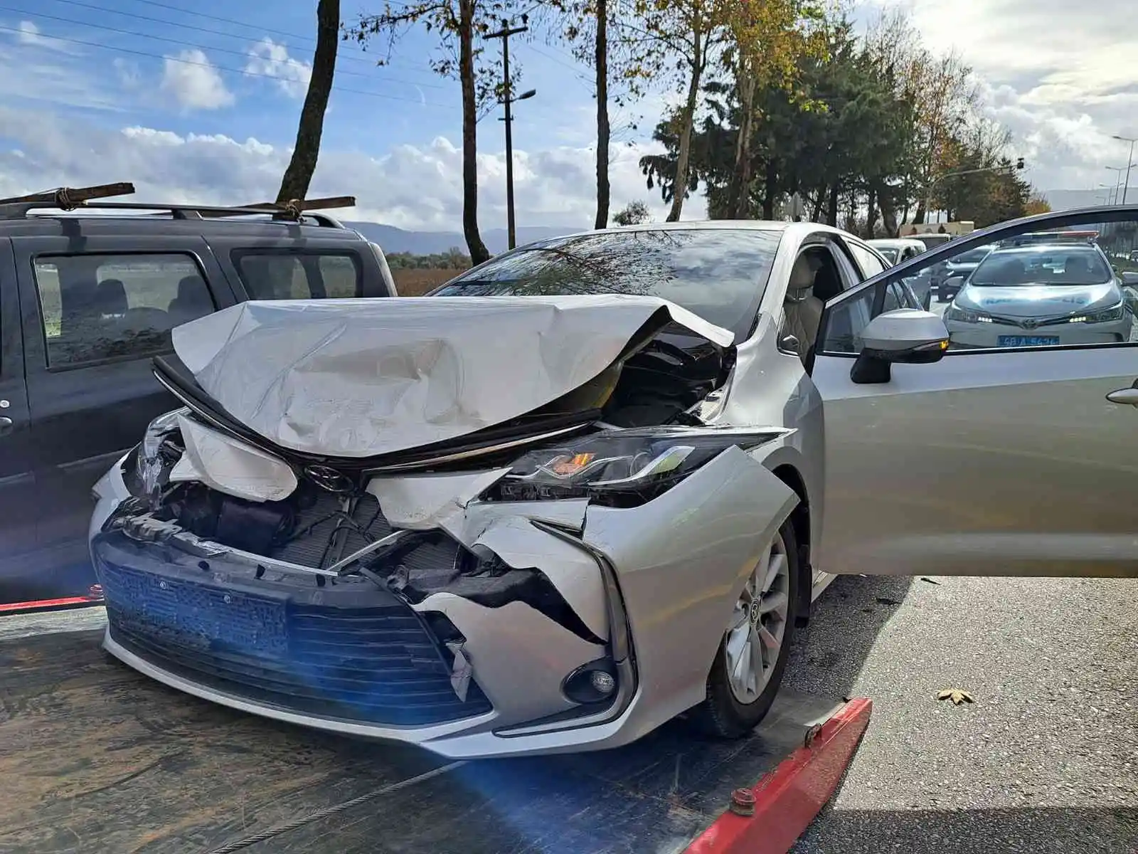 Muğla'da trafik kazası:3 yaralı