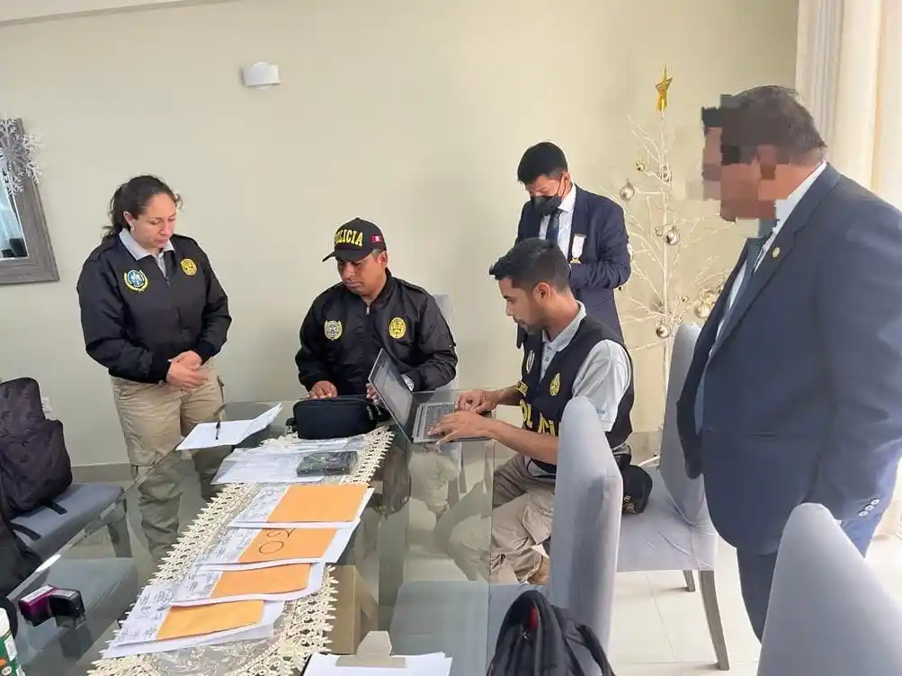 Peru'da yolsuzluk soruşturmasında 6 general tutuklandı