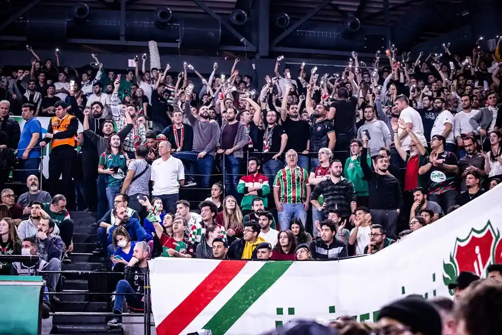 Pınar Karşıyaka - Aliağa Petkim Spor müsabakasının biletleri satışa çıkıyor