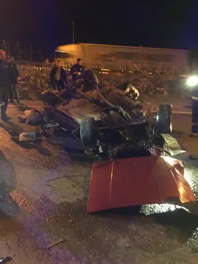 Rize’de uygulamadan kaçan araç takla attı: 4 yaralı