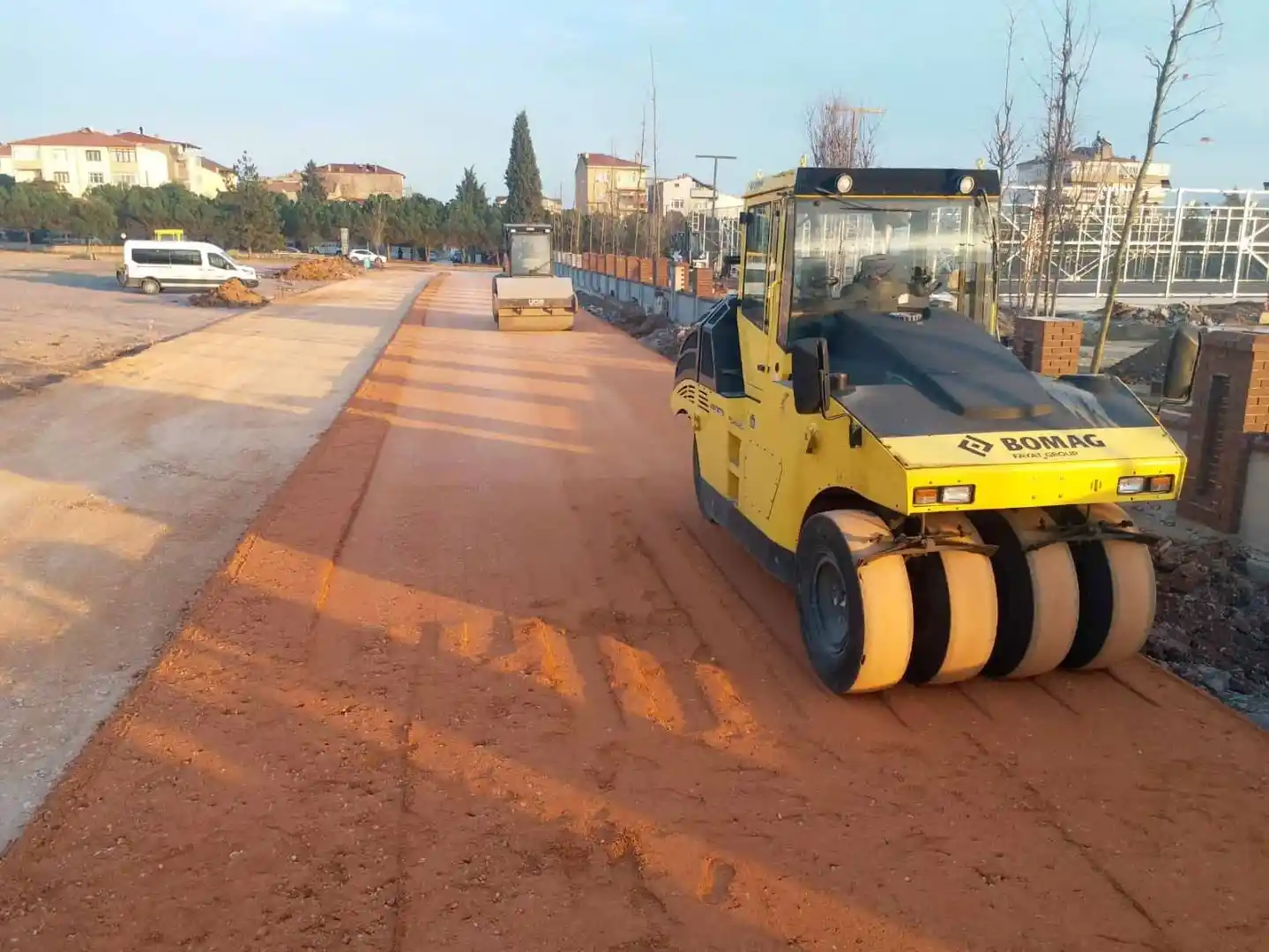 Sağlıklı Yaşam Parkı'na yeni yollar yapılıyor
