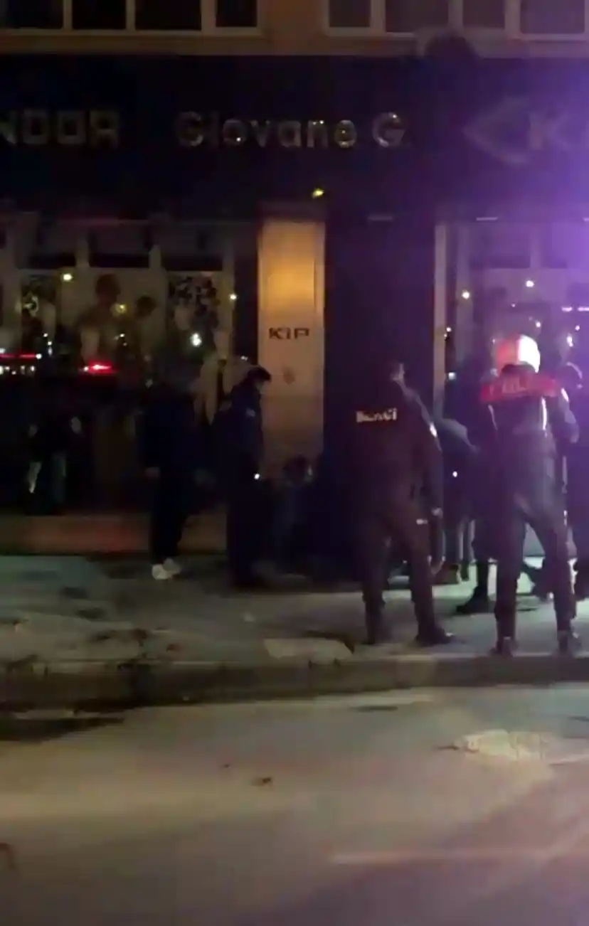 Sakarya’da bıçaklı kavga: 1 yaralı
