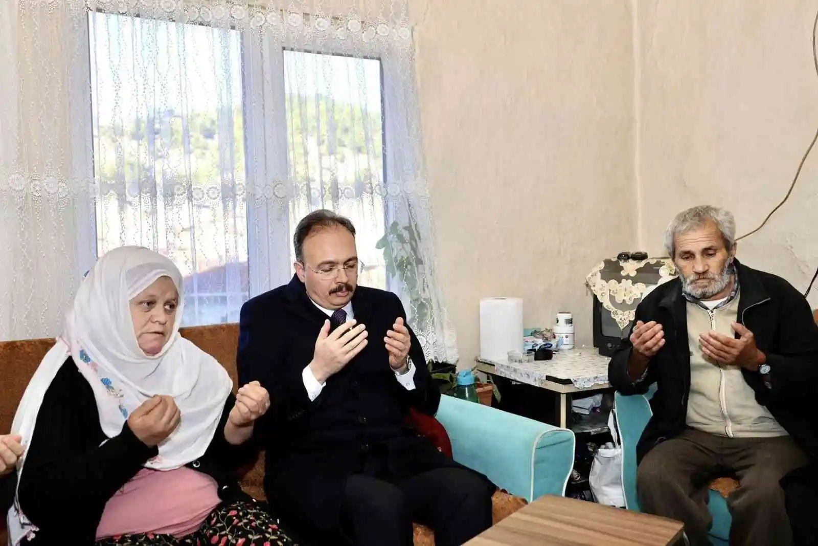Şehit ailesinden hayır duası aldı