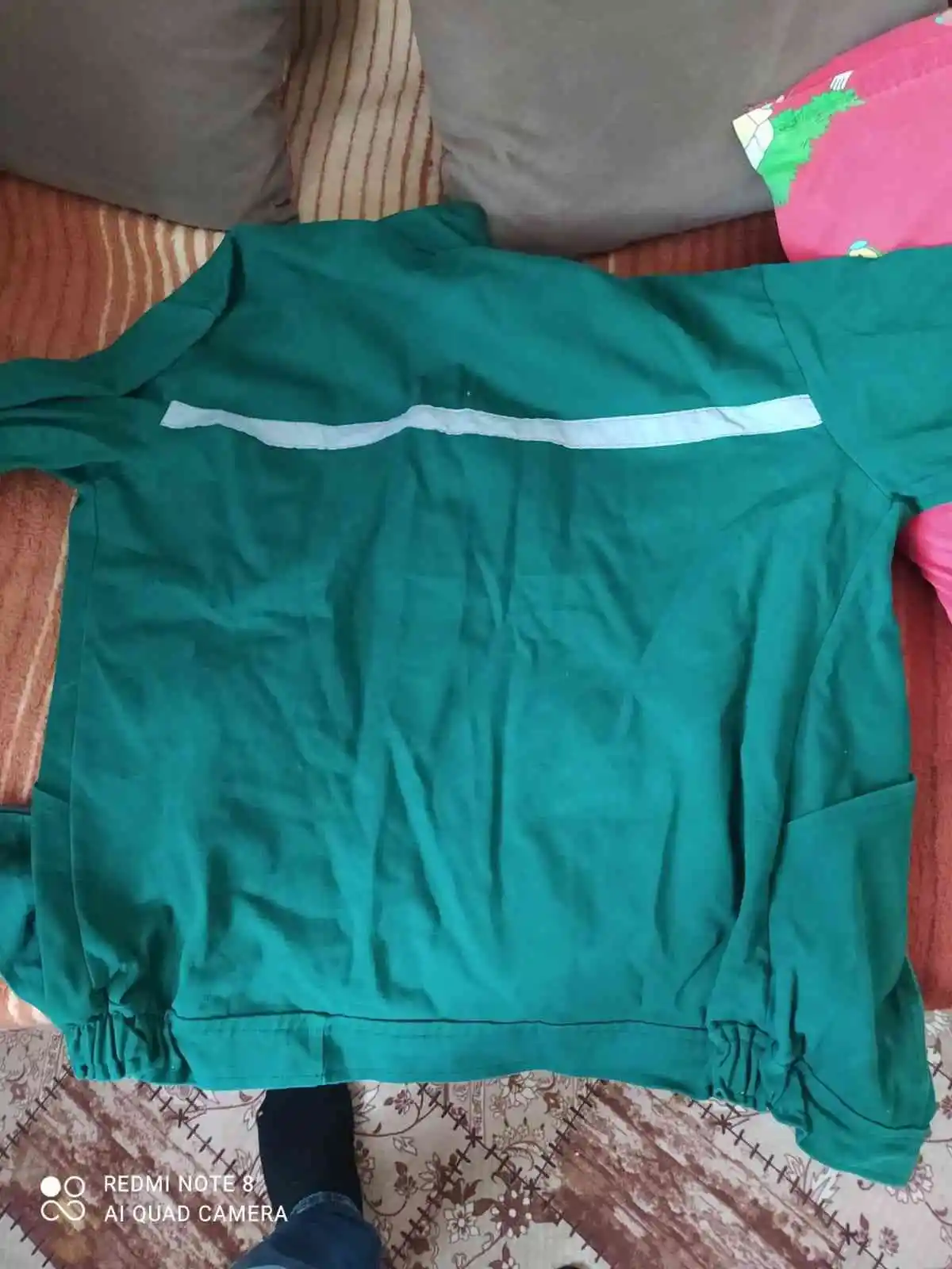 Silahlı soyguncuyu giydiği ayakkabısı ele verdi