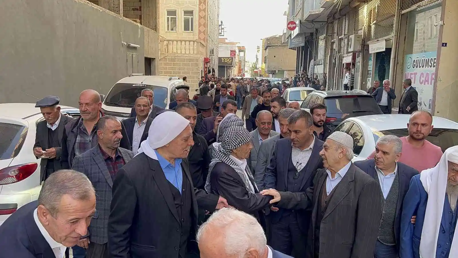 Silopi'de 5 yıllık kan davası dualar eşliğinde barışla sonuçlandı
