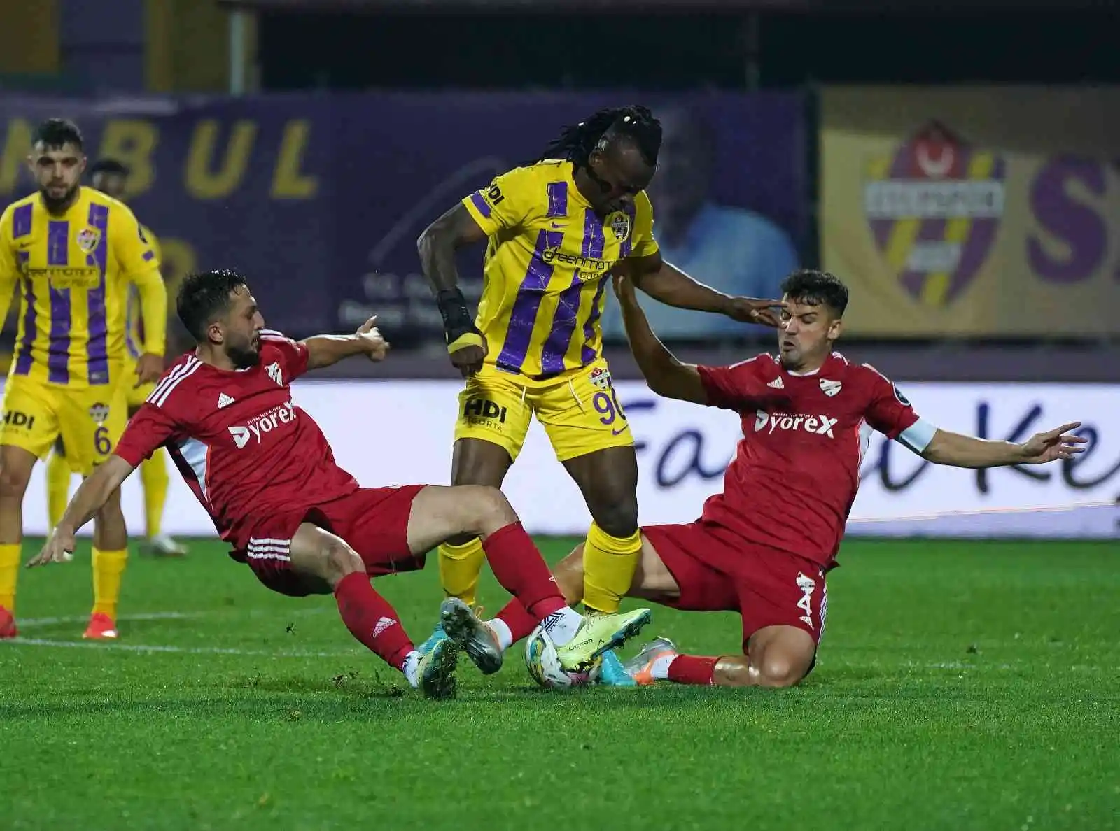 Spor Toto 1. Lig: Eyüpspor: 0 - Boluspor: 0