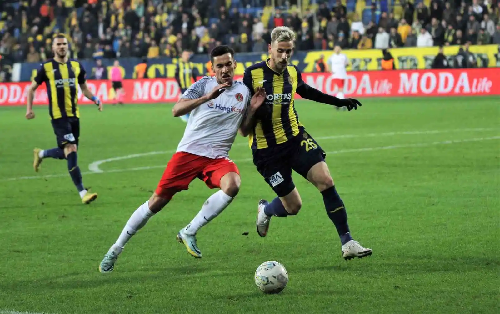 Spor Toto Süper Lig: Ankaragücü: 1 - Ümraniyespor : 2 (Maç sonucu)
