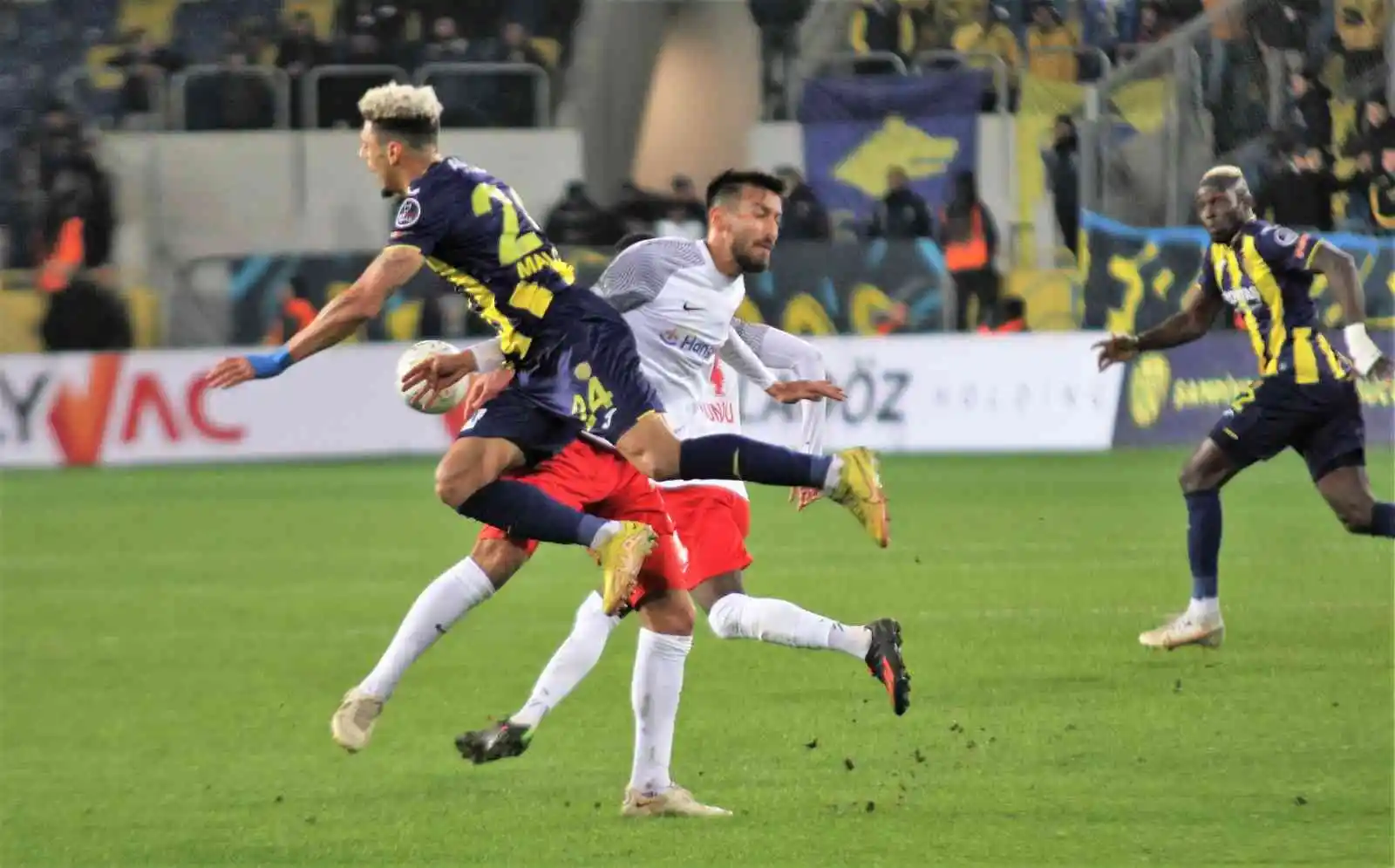 Spor Toto Süper Lig: Ankaragücü: 1 - Ümraniyespor : 2 (Maç sonucu)