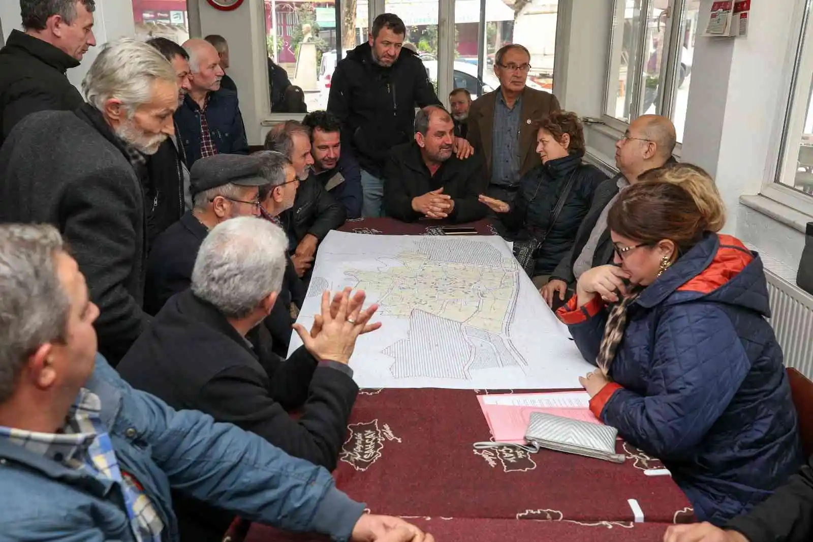 Tahtalı sakinleri yeni imar planı hakkında bilgilendirildi
