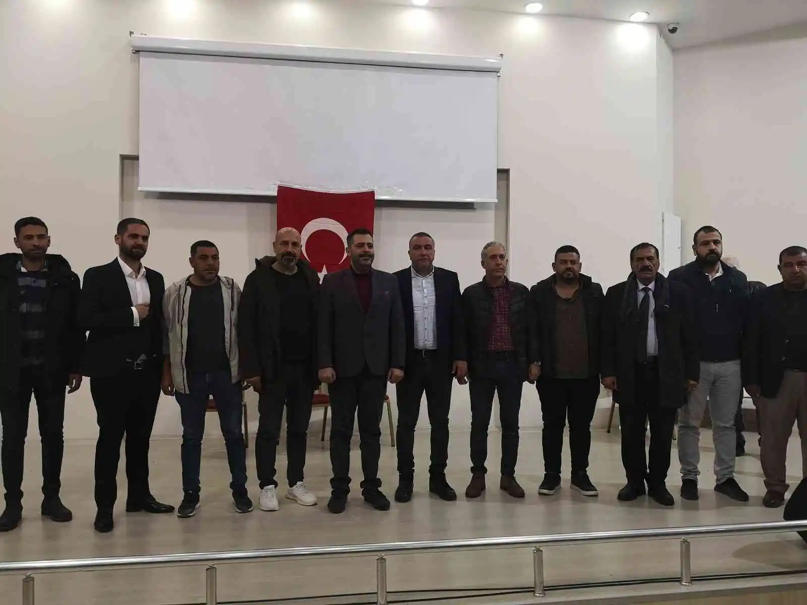 Tarsus idman Yurdu'nda Murat Gül başkan oldu
