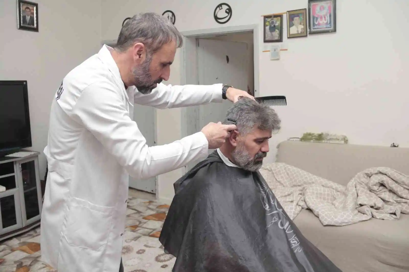 Tatvan Belediyesinden evde ücretsiz kuaför hizmeti