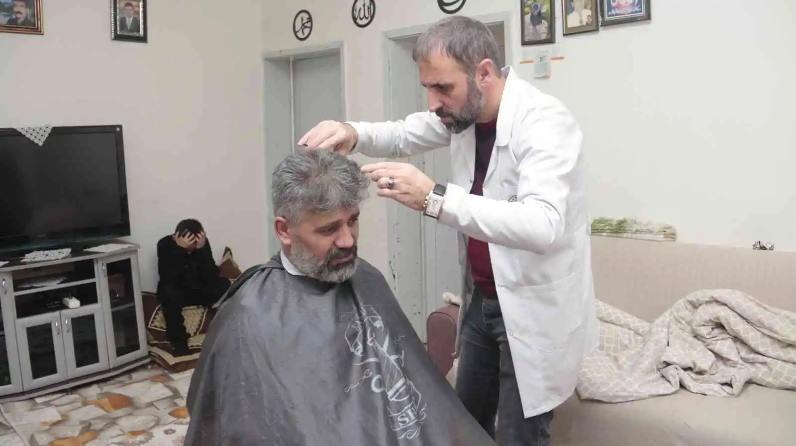 Tatvan Belediyesinden evde ücretsiz kuaför hizmeti