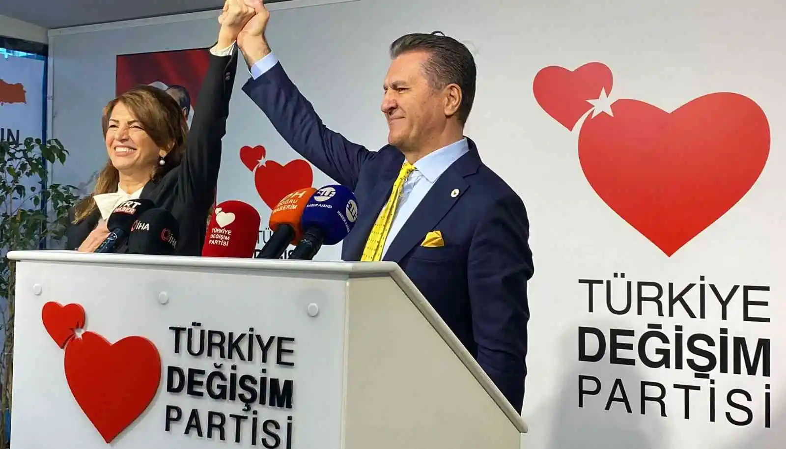 TDP Genel Başkanı Sarıgül: “Büyük şehirlerde binlerce konut kiraya verilmiyor, fiyatlar yükseliyor”