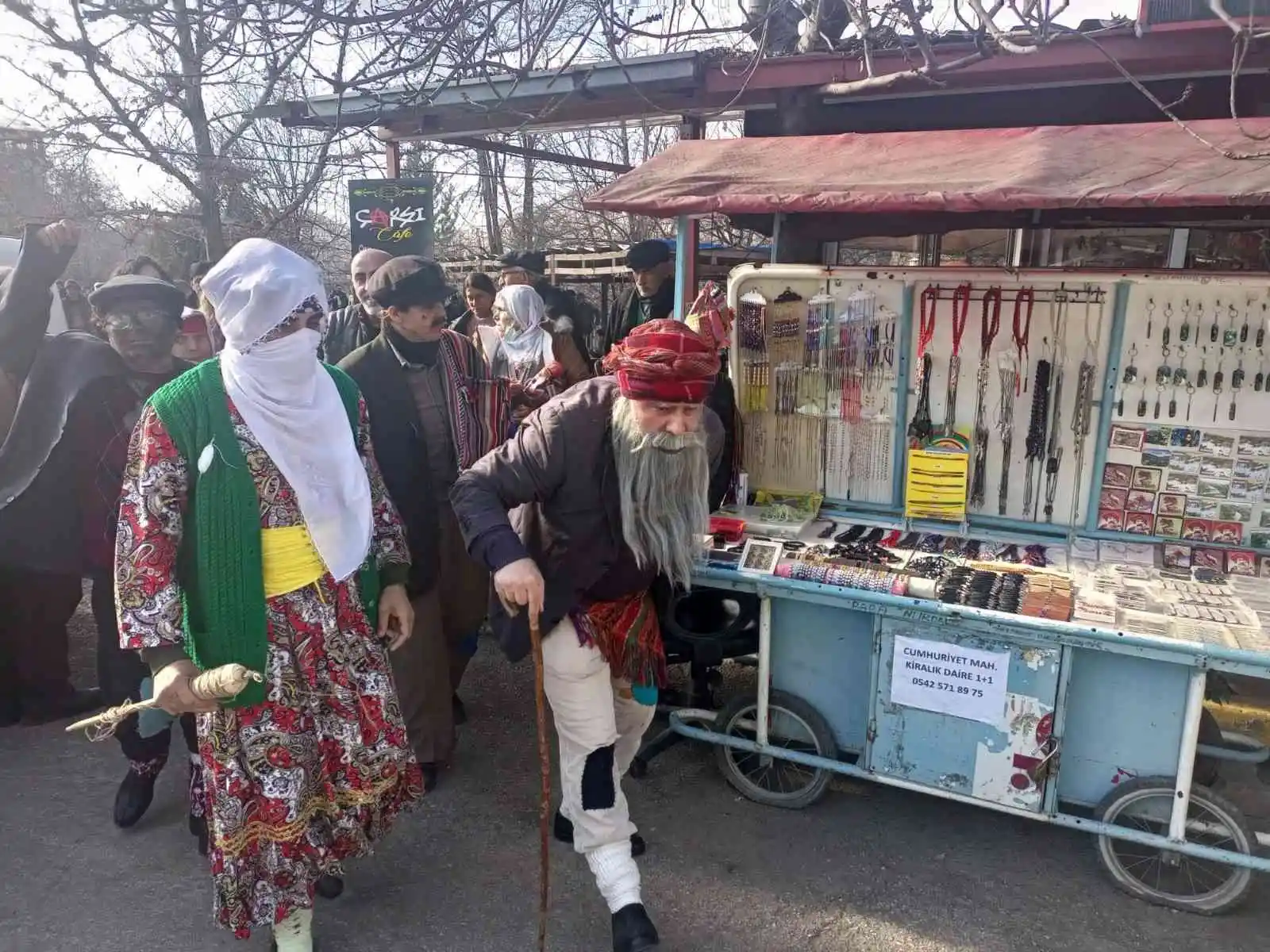 Tunceli'de Gağan etkinliğinde renkli görüntüler oluştu
