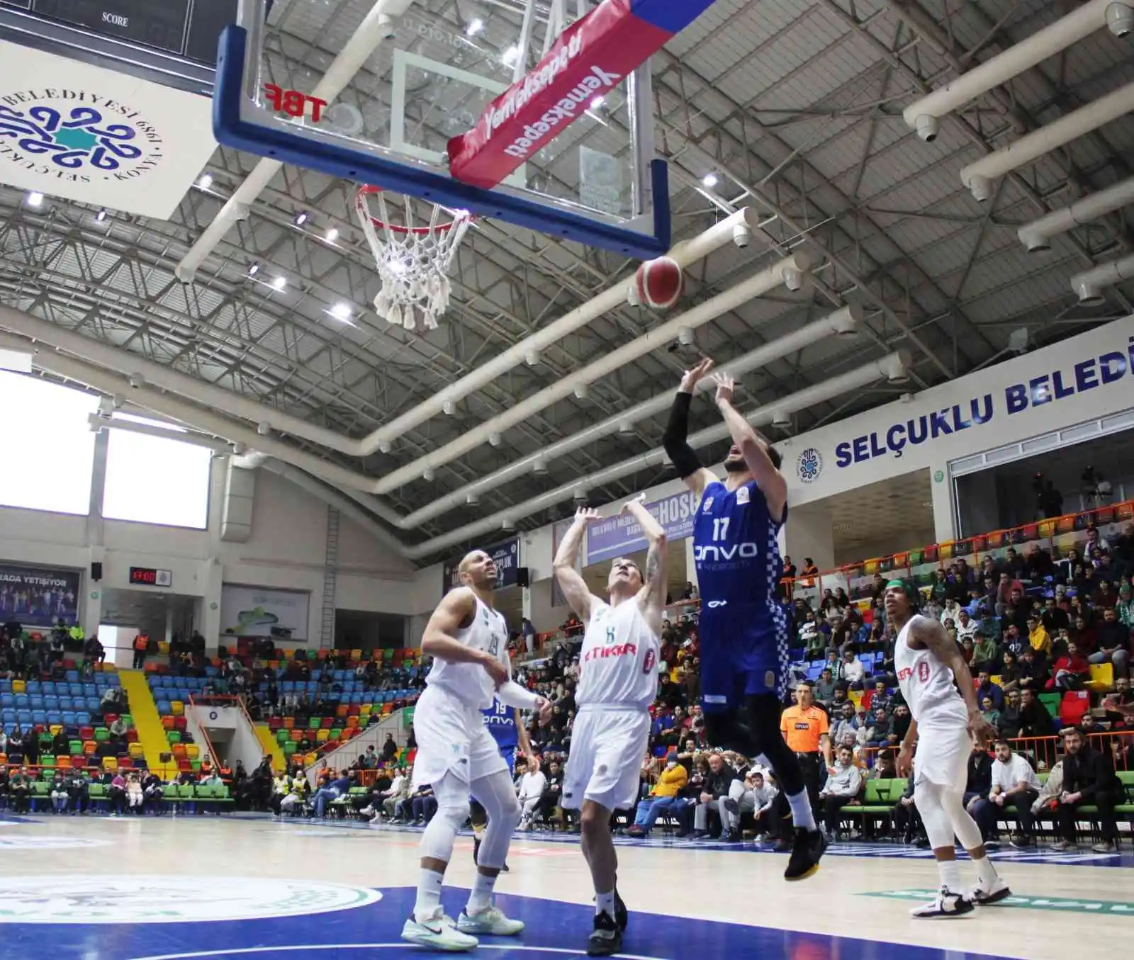 Türkiye Sigorta Basketbol Süper Ligi: Konyaspor: 75 -Büyükçekmece Basketbol: 85
