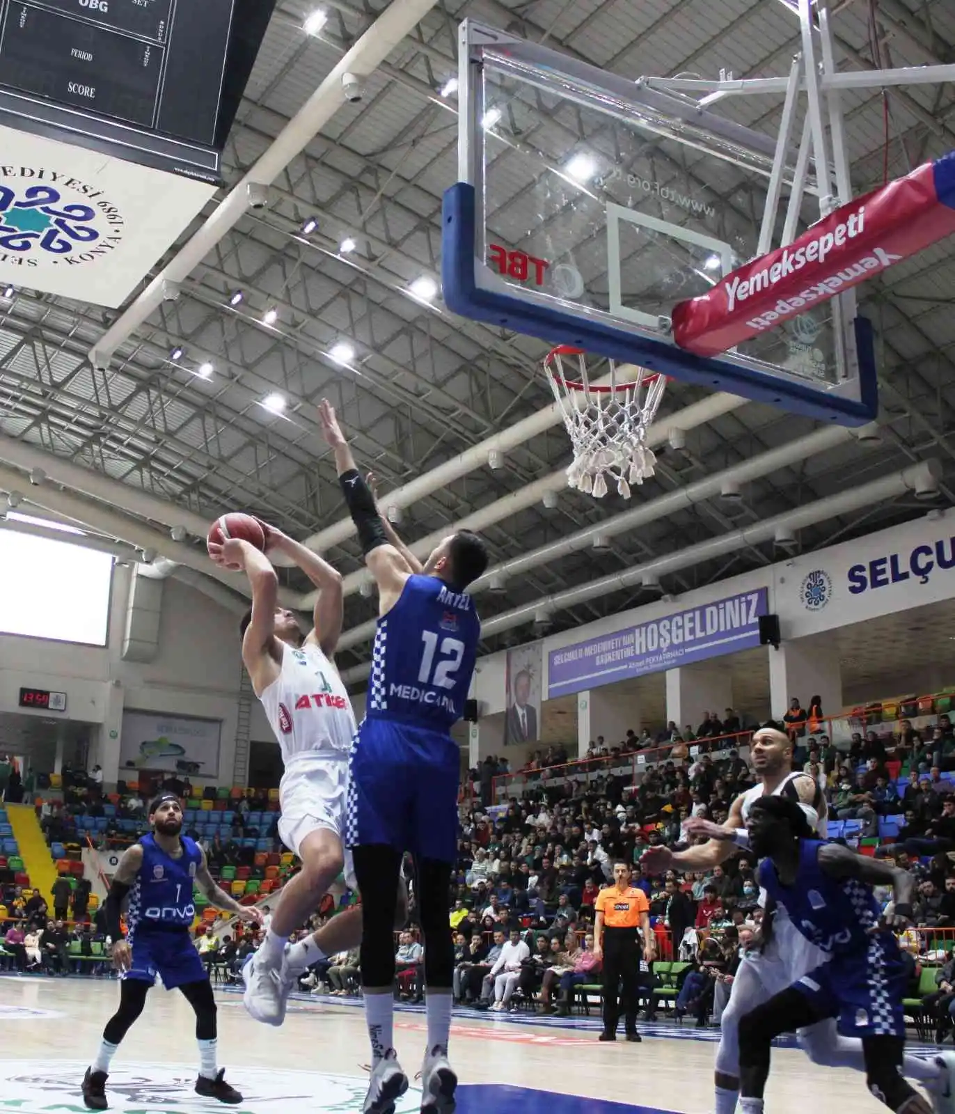 Türkiye Sigorta Basketbol Süper Ligi: Konyaspor: 75 -Büyükçekmece Basketbol: 85
