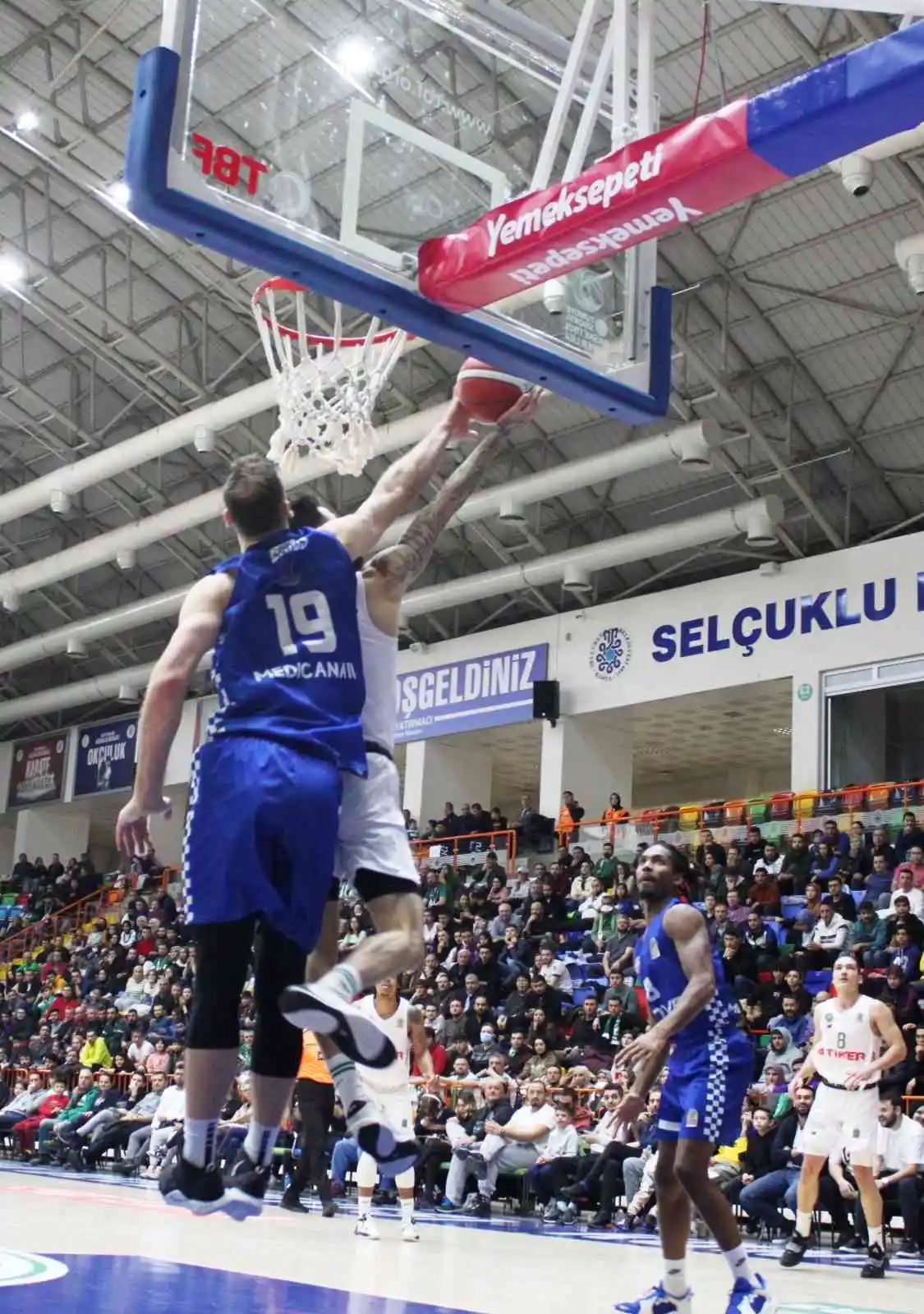 Türkiye Sigorta Basketbol Süper Ligi: Konyaspor: 75 -Büyükçekmece Basketbol: 85
