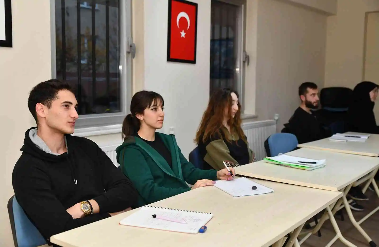 Üniversite hazırlık öğrencilerine destek