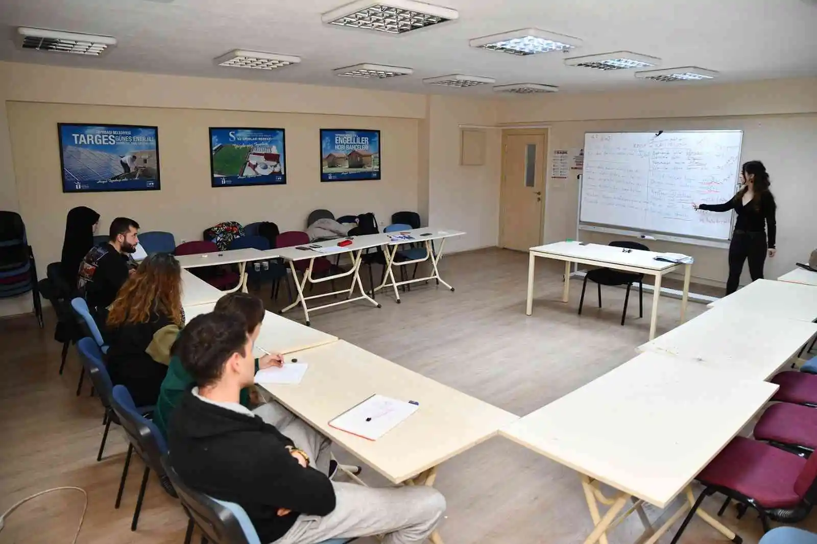 Üniversite hazırlık öğrencilerine destek