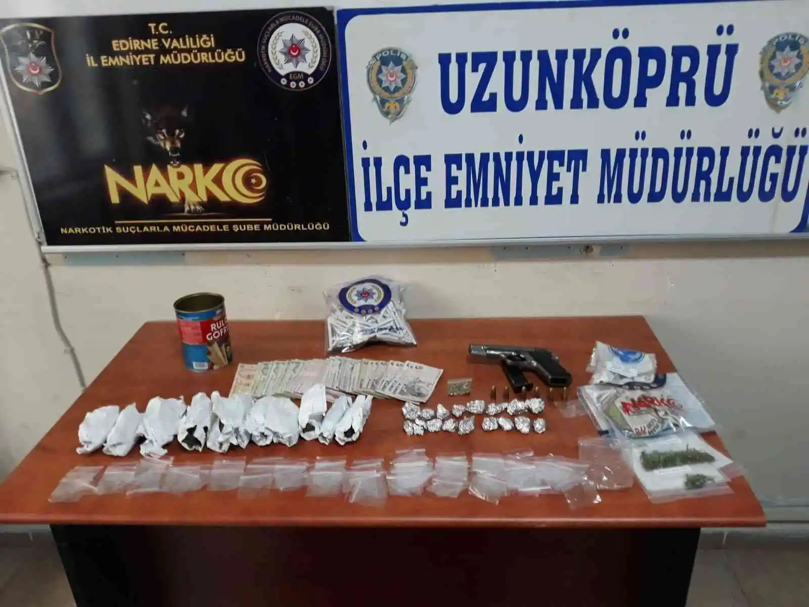 Uzunköprü'de uyuşturucu operasyonu