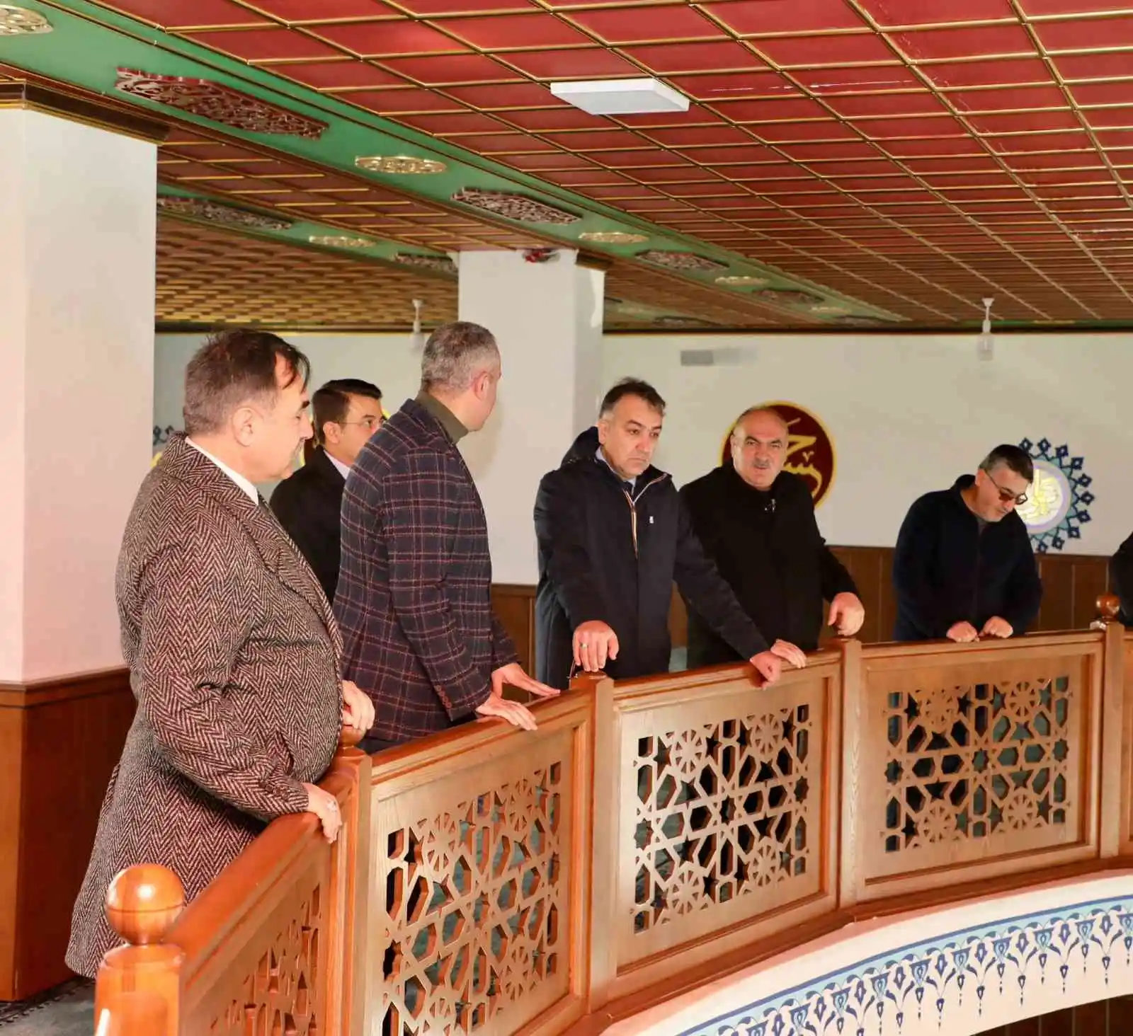 Vali Çağatay, Şehit Öztürk’ün vasiyeti olan cami ve külliye inşaatında incelemelerde bulundu