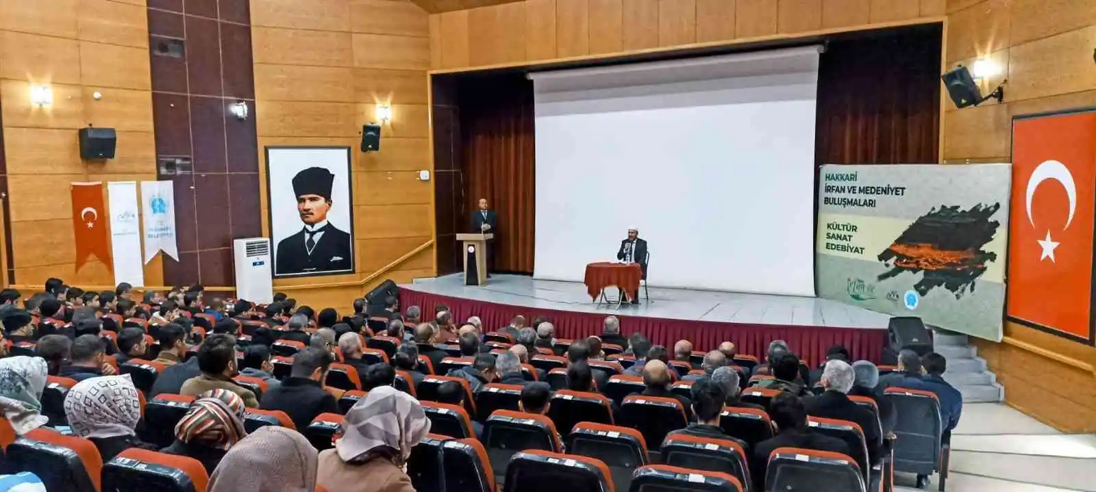 Yazar Turan: "4-6 yaş grubu Kur'an kursları çok önemli bir projedir"
