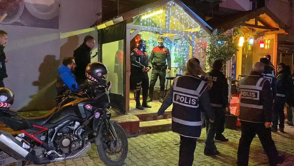 Yılbaşında Sakarya'da kuş uçmayacak: 2 bin 5 polis sahada
