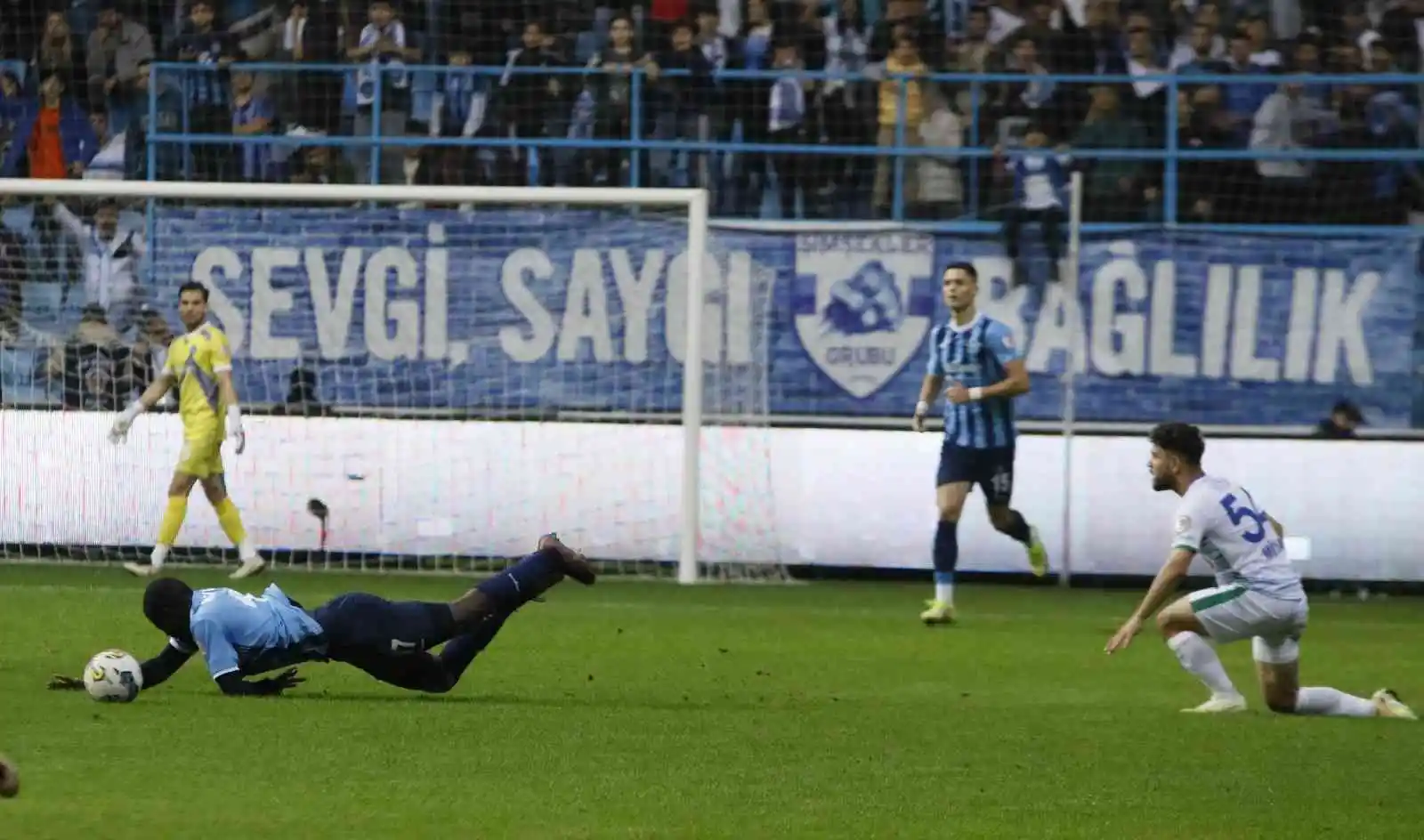 Ziraat Türkiye Kupası: Adana Demirspor: 3 - Çaykur Rizespor: 4