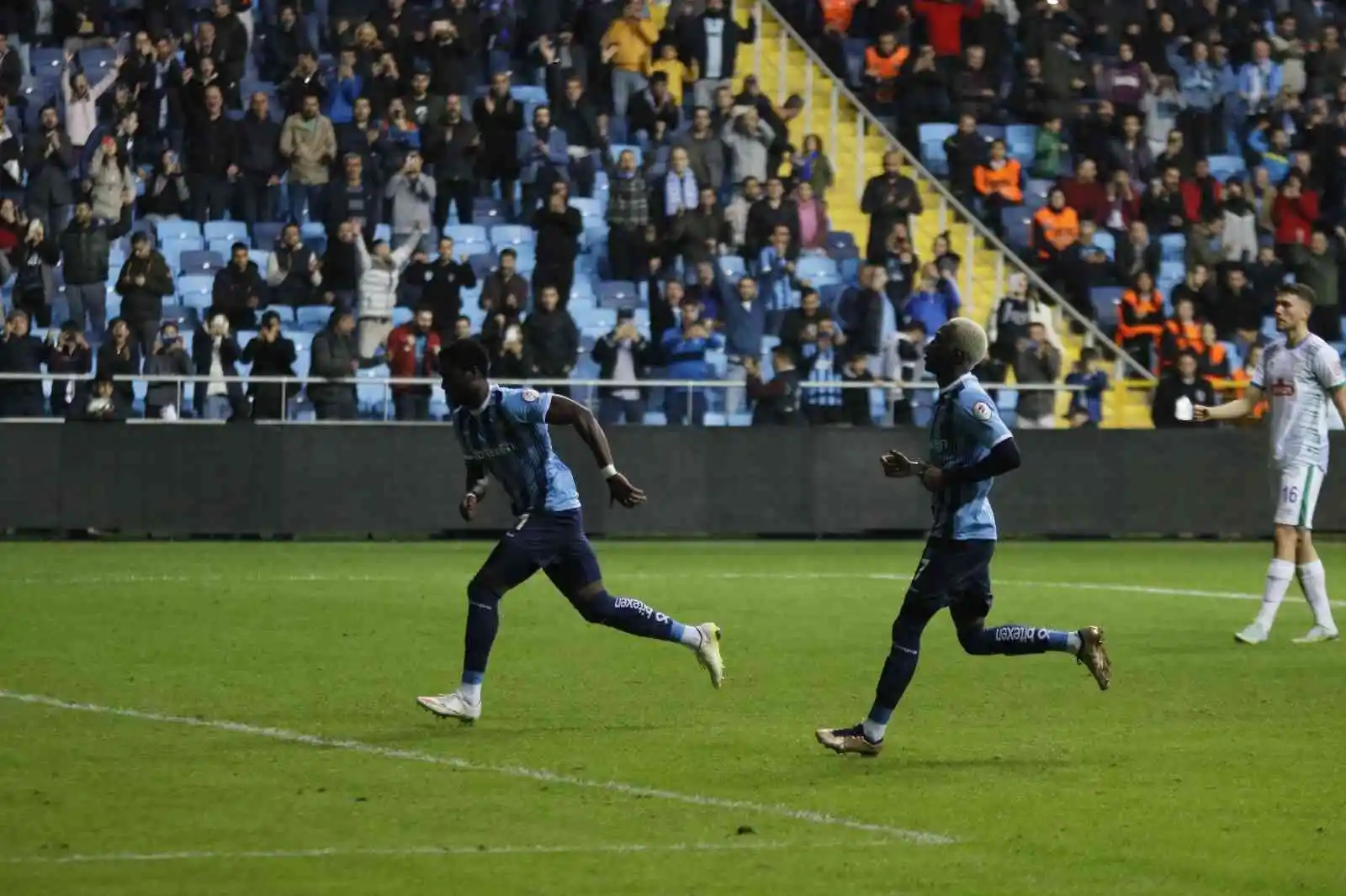 Ziraat Türkiye Kupası: Adana Demirspor: 3 - Çaykur Rizespor: 4