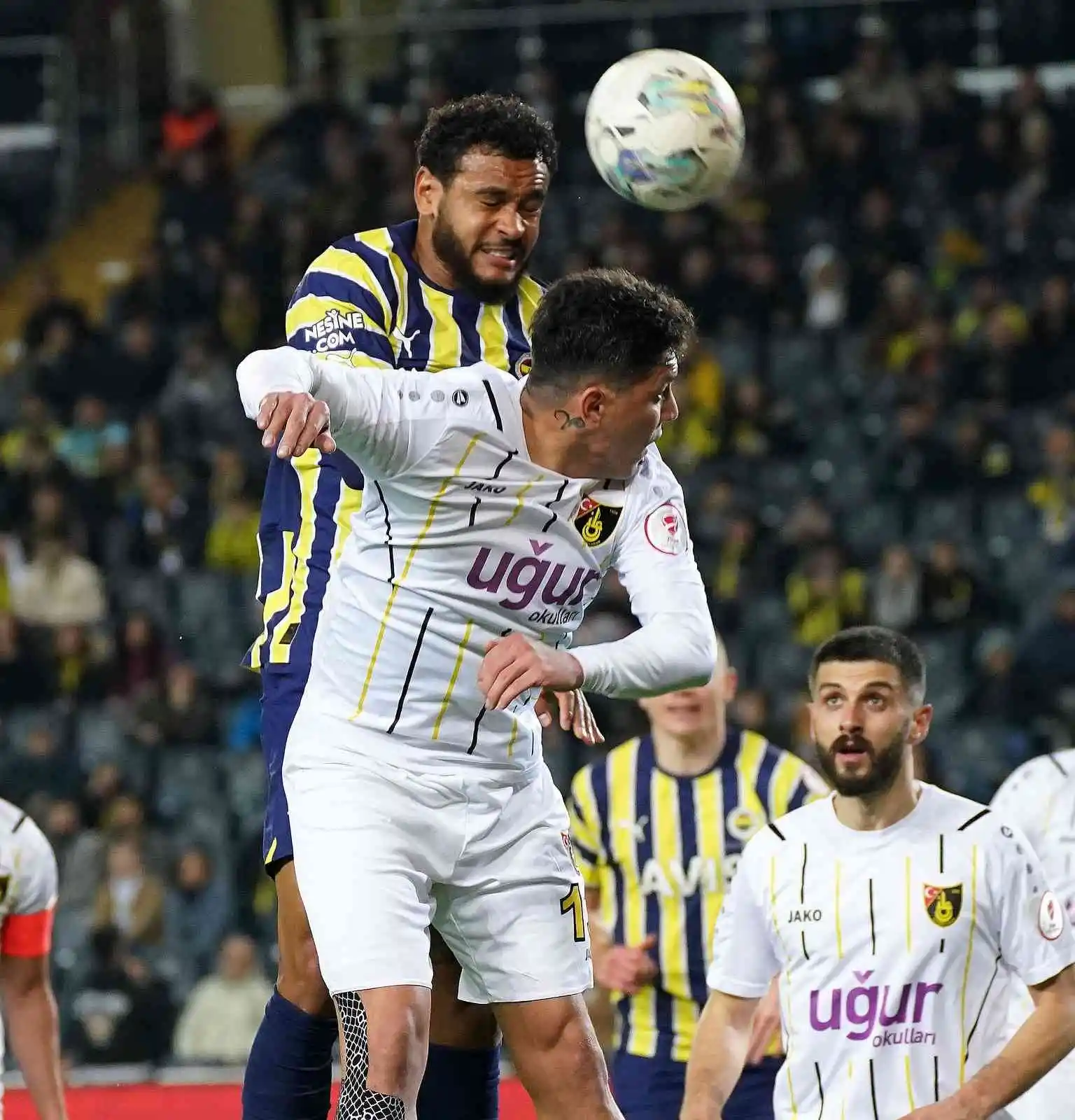 Ziraat Türkiye Kupası: Fenerbahçe: 2 - İstanbulspor: 0 (İlk yarı)
