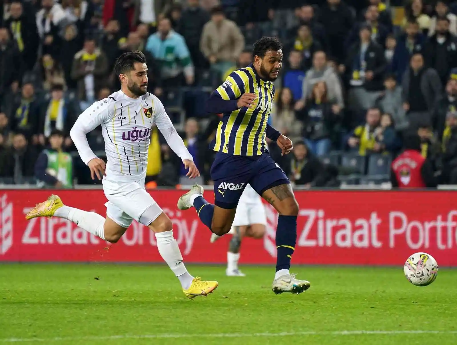 Ziraat Türkiye Kupası: Fenerbahçe: 2 - İstanbulspor: 0 (İlk yarı)
