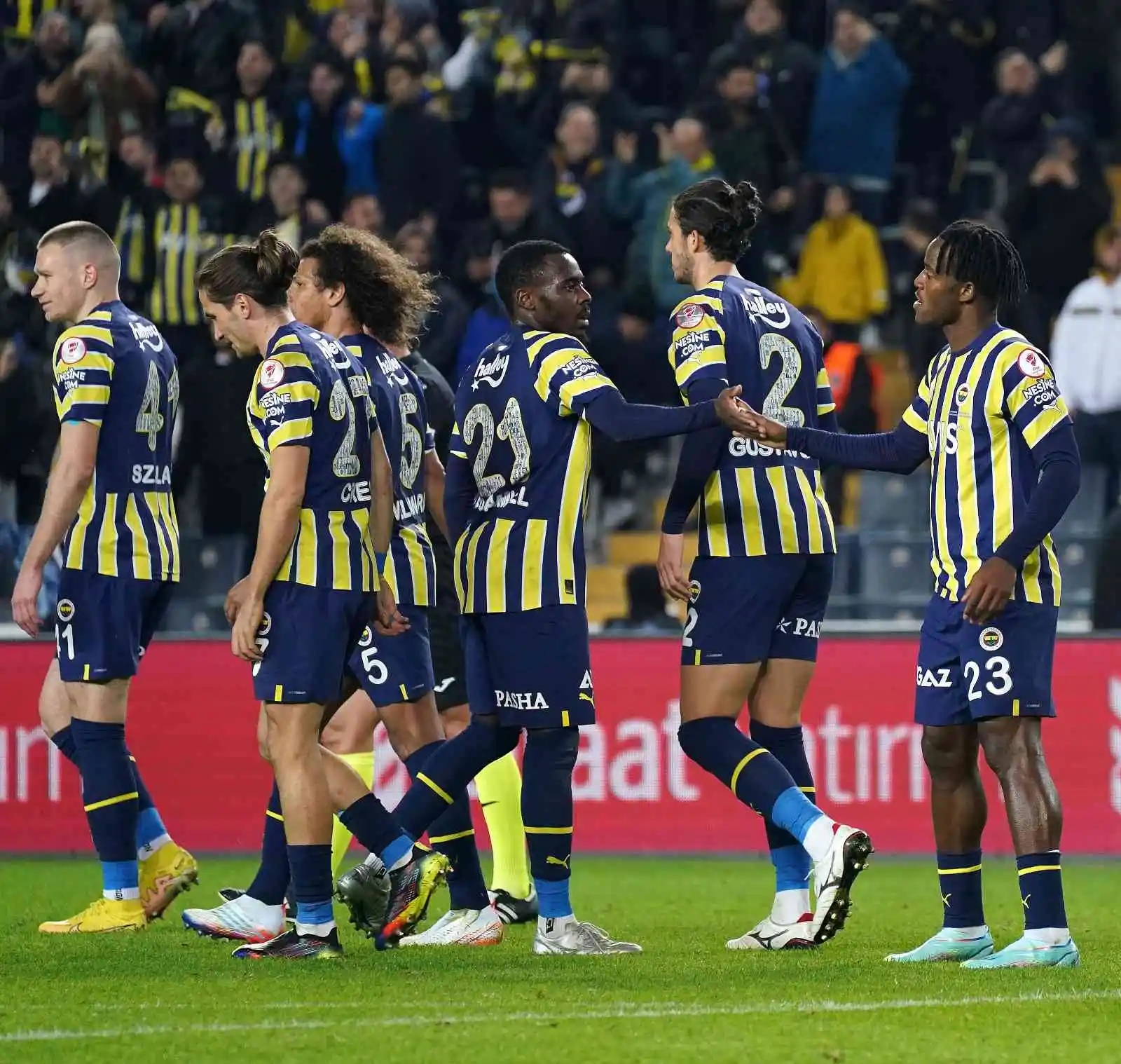 Ziraat Türkiye Kupası: Fenerbahçe: 2 - İstanbulspor: 0 (İlk yarı)
