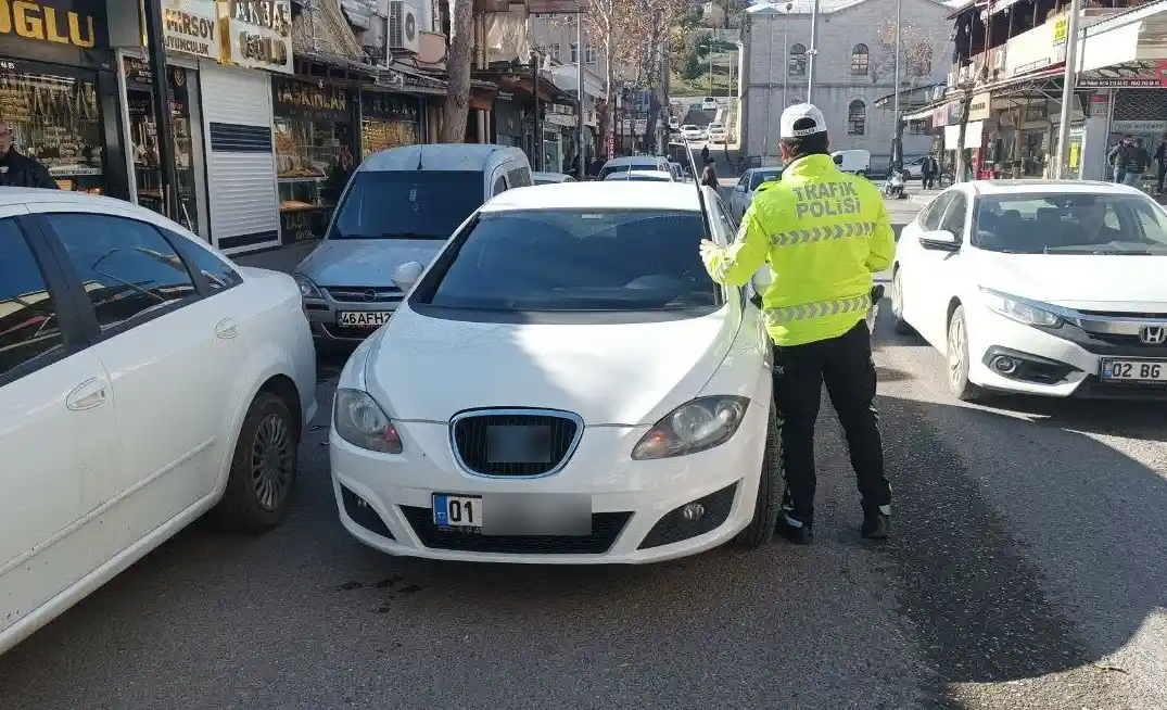Adıyaman'da hatalı araç parklarına göz açtırılmıyor