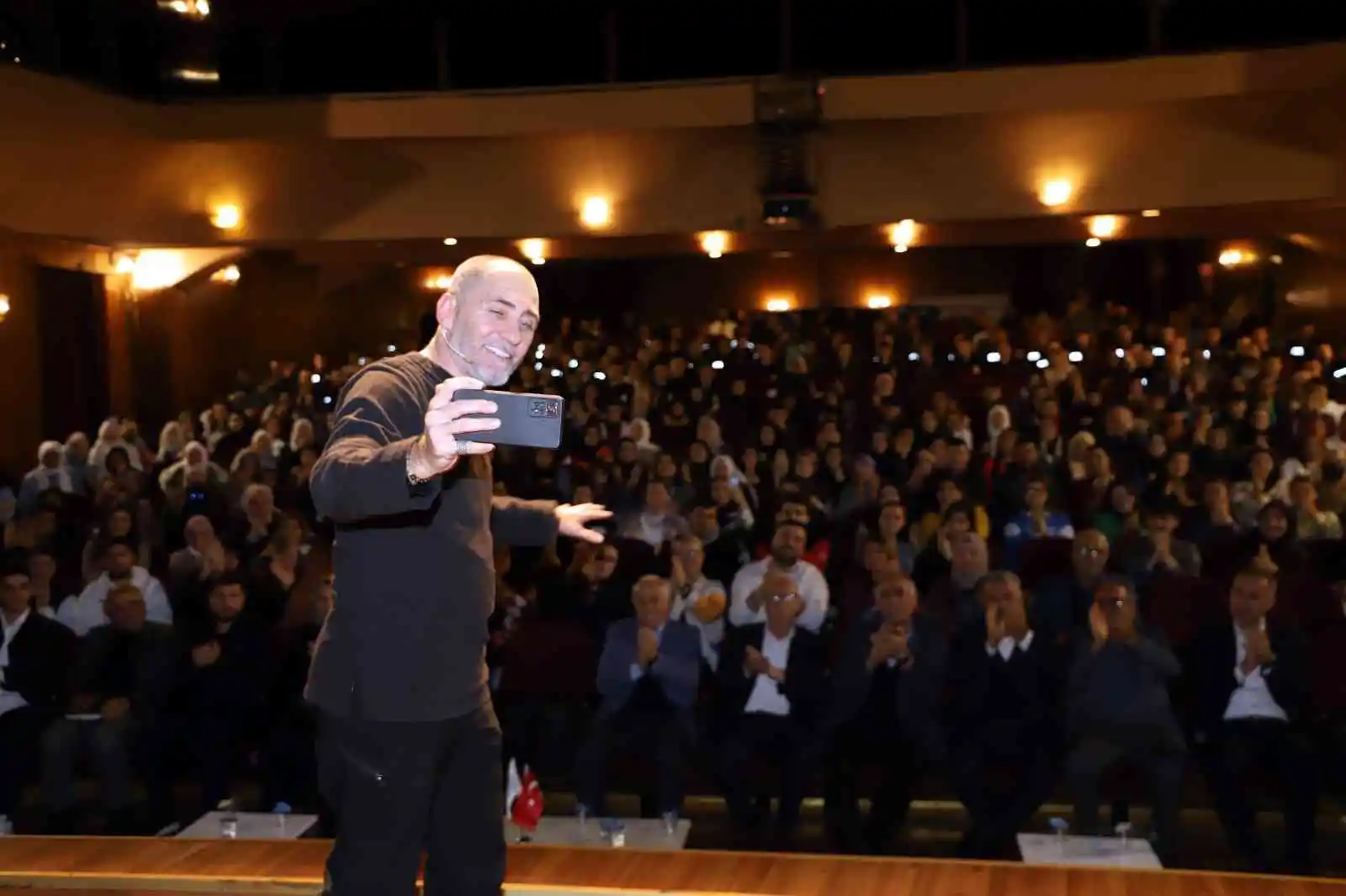 Ahmet Sula, Akdenizli gençlerle buluştu
