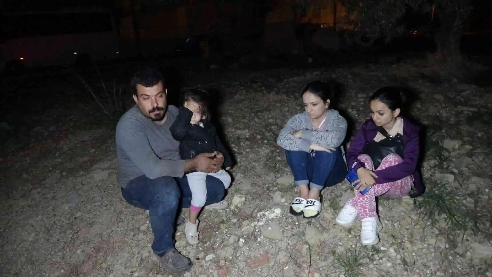 Ailevi problem yaşayan şahıs, oturduğu evi ateşe verdi