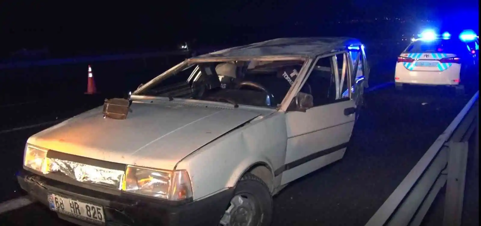 Ankara’da yabancı uyrukluları taşıyan araç kaza yaptı: 21 yaralı
