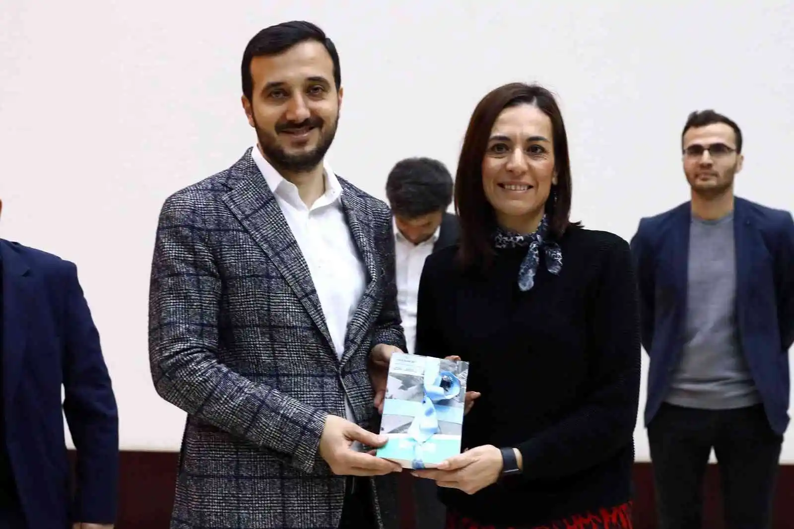 Bağcılar'da öğrenciler her gün yaşı kadar kitap sayfası okuyacak
