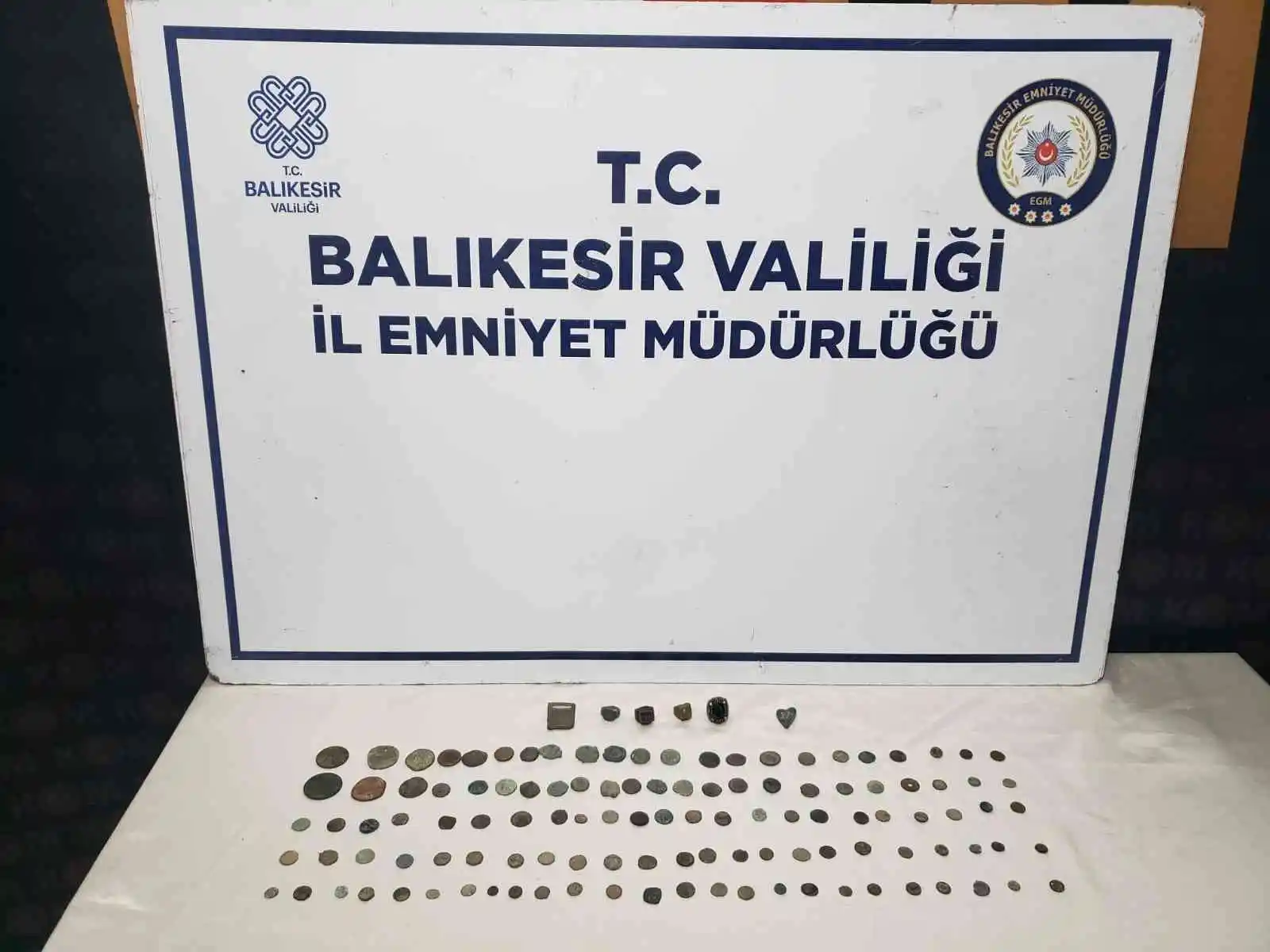 Bandırma'da sikke, tarihi para operasyonu
