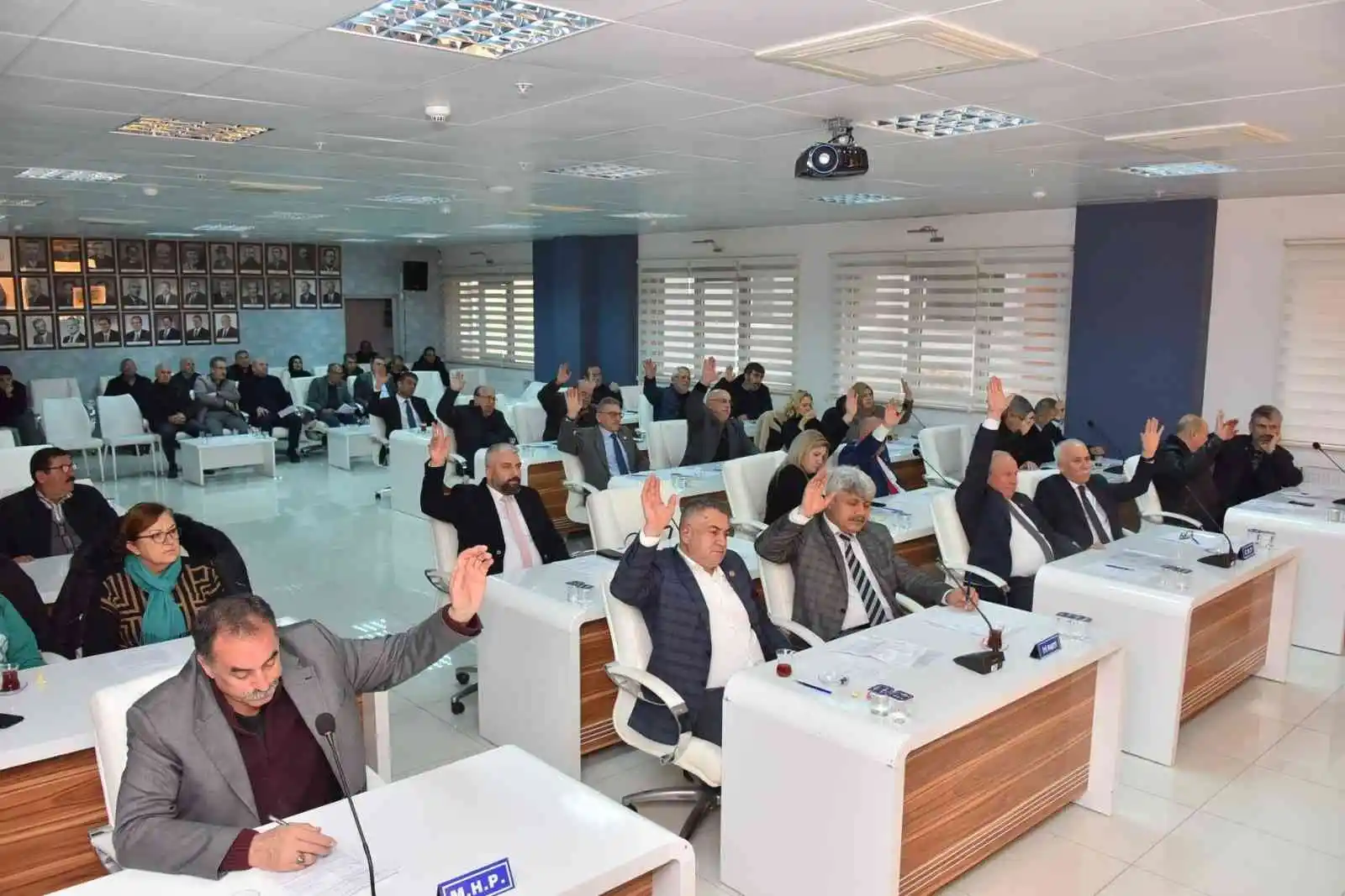 Bozüyük Belediye Meclisi yılın ilk toplantısını yaptı