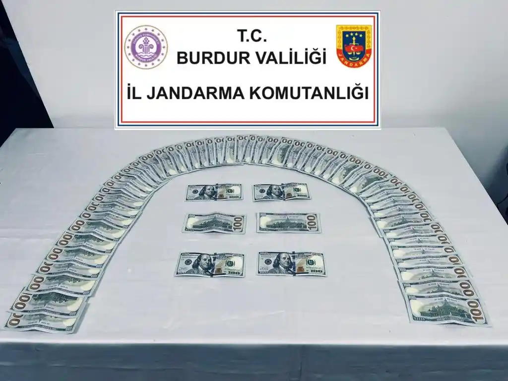 Burdur'da jandarma ekiplerinden sahte para operasyonu: 2 şahıs tutuklandı
