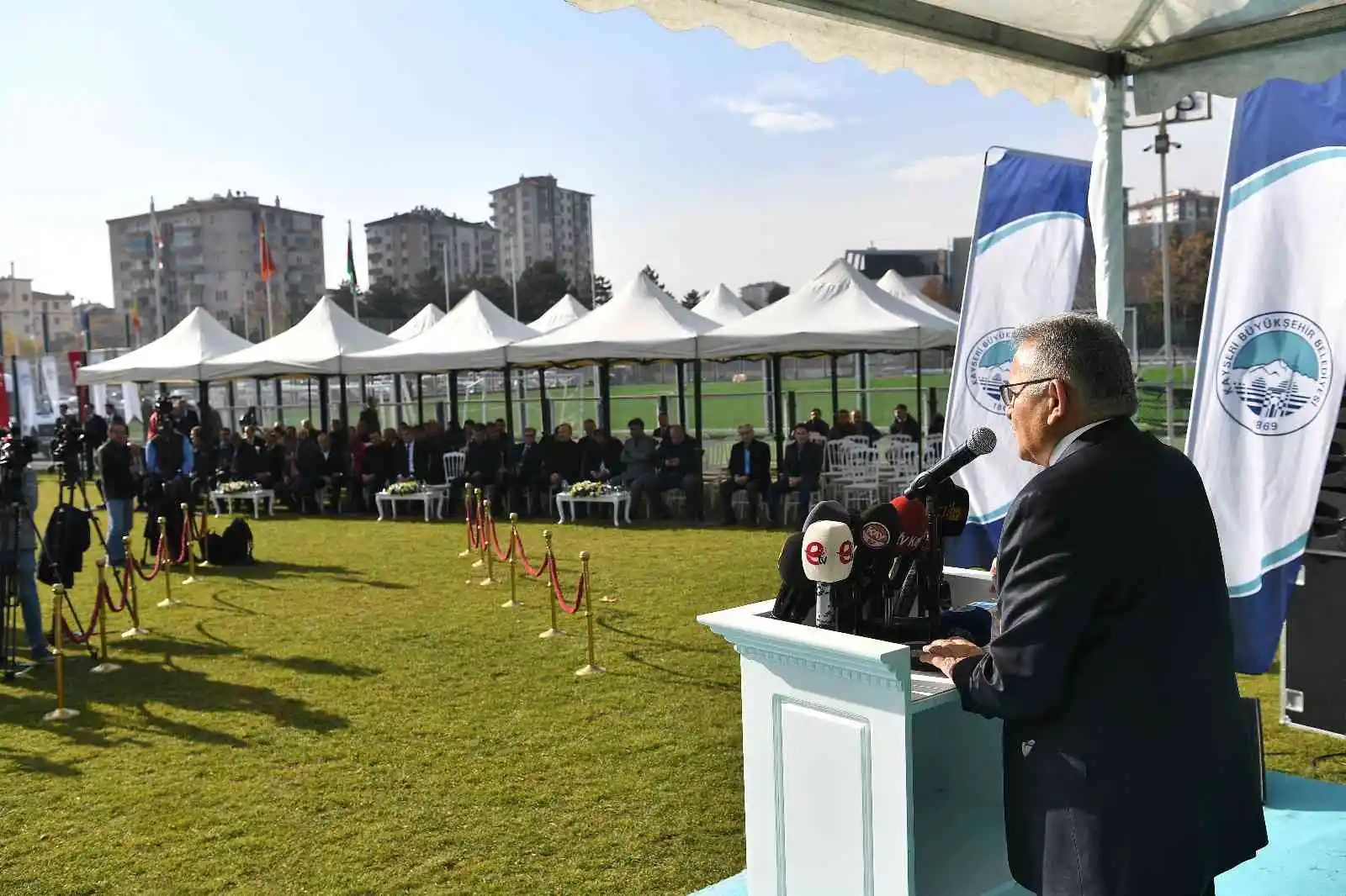 Büyükkılıç'tan 2022'de amatör spora 4 milyon TL'lik destek
