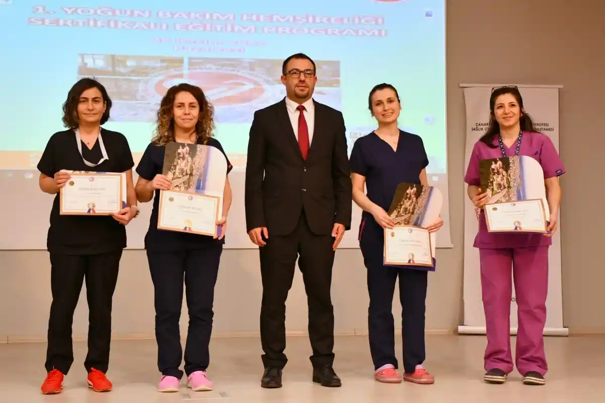 ÇOMÜ Hastanesinde Yoğun Bakım Hemşireliği Sertifikalı Eğitimi verildi
