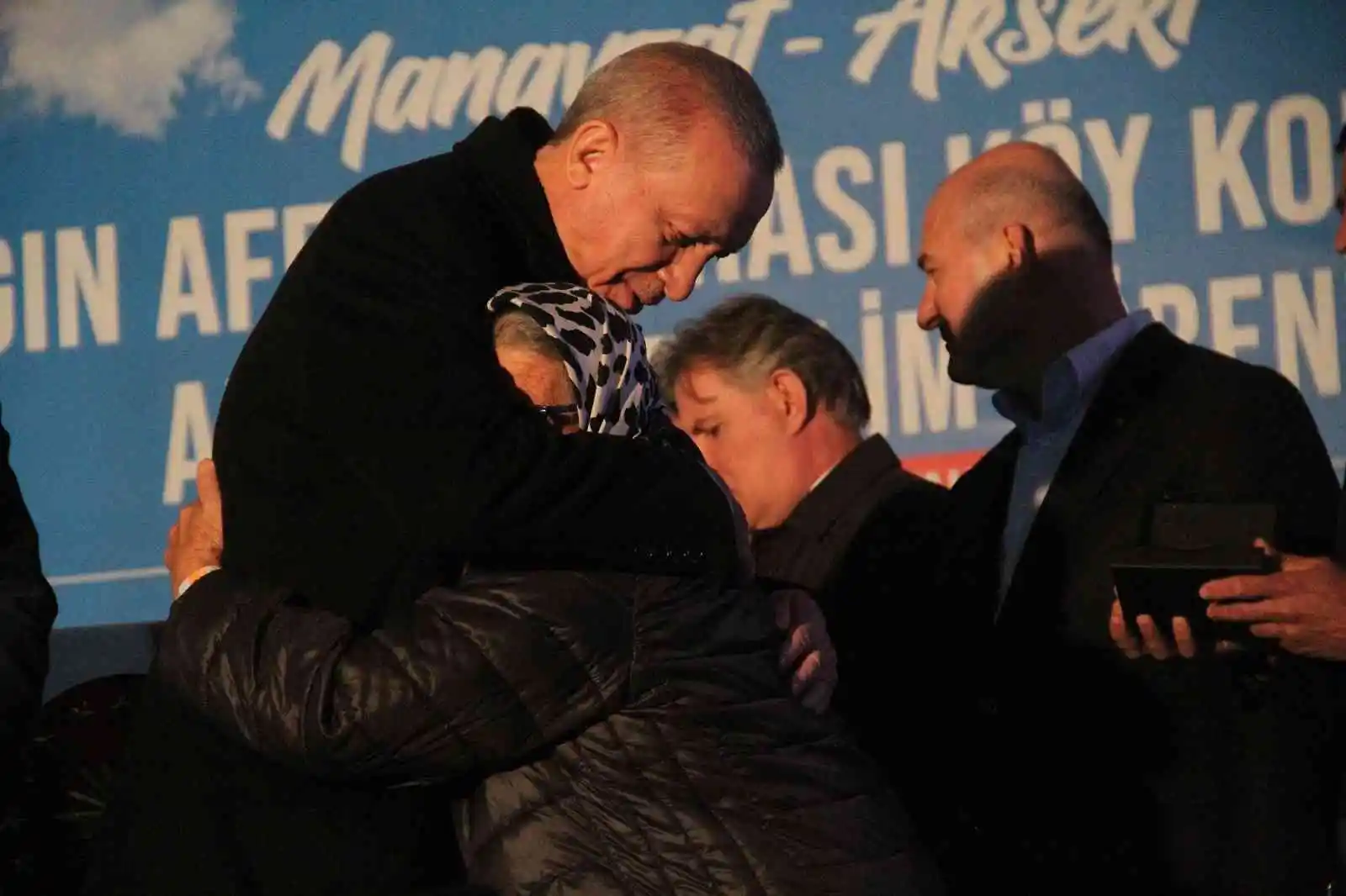 Cumhurbaşkanı Erdoğan’dan Manavgat’ta yapılan konutların hak sahiplerine müjde