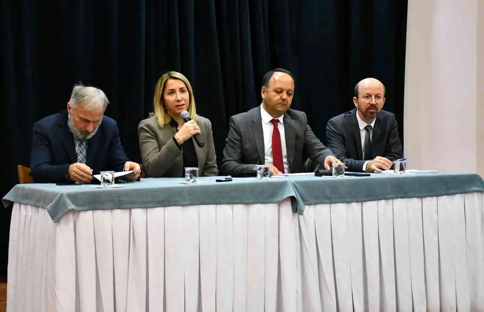 Cumhuriyetimizin 100. Yılında Dünyada ve Türkiye'de Türkçe ve Türkçe Öğretimi Paneli Gerçekleştirildi