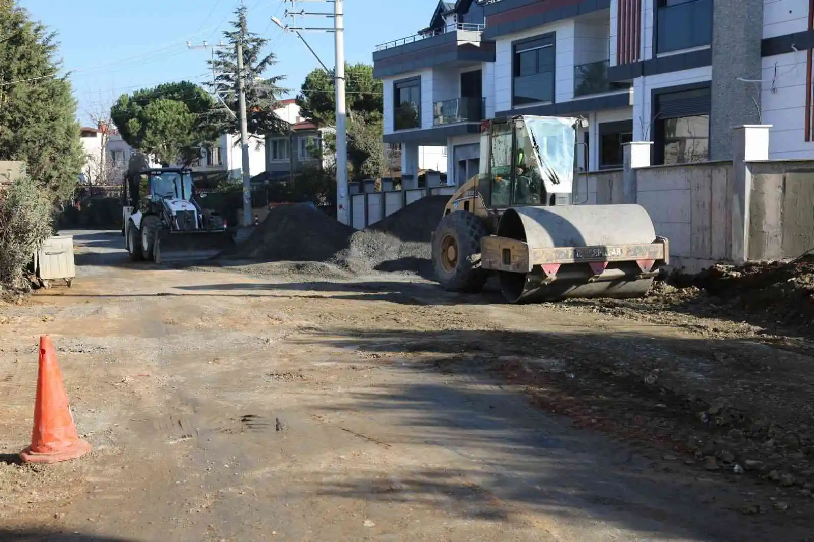 Darıca Zübeyde Hanım Caddesi sil baştan yapılıyor