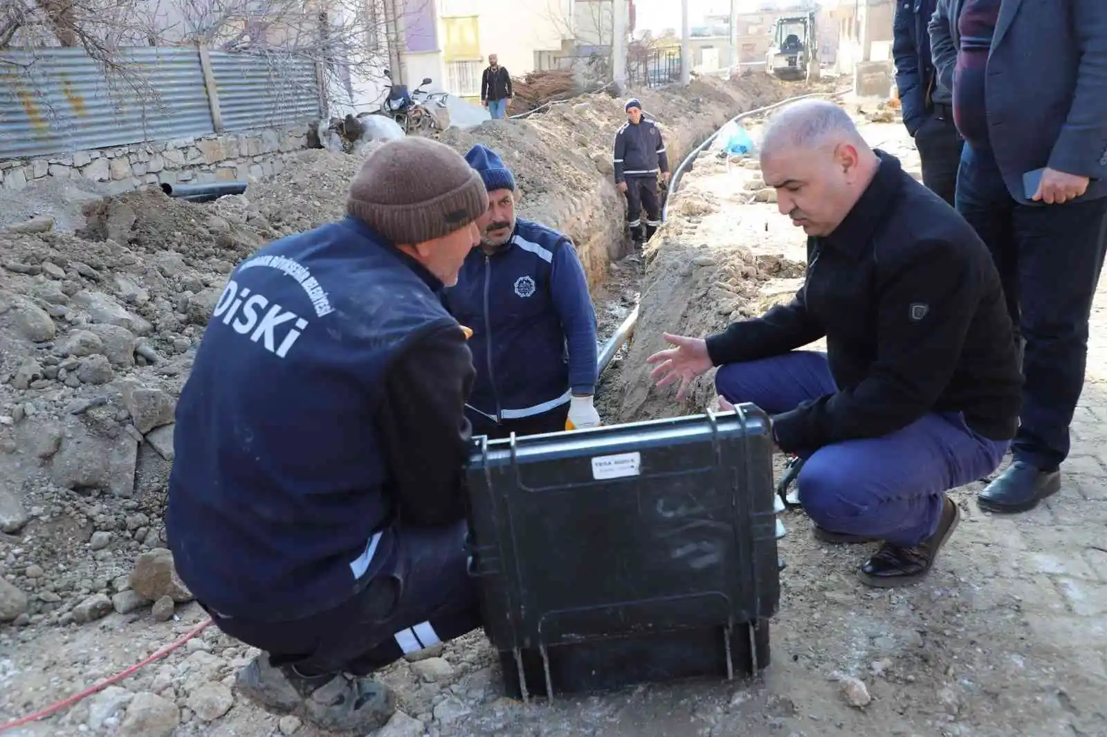 DİSKİ; Dicle’de fiziki kayıpları önlemek için su şebekelerini yenileniyor
