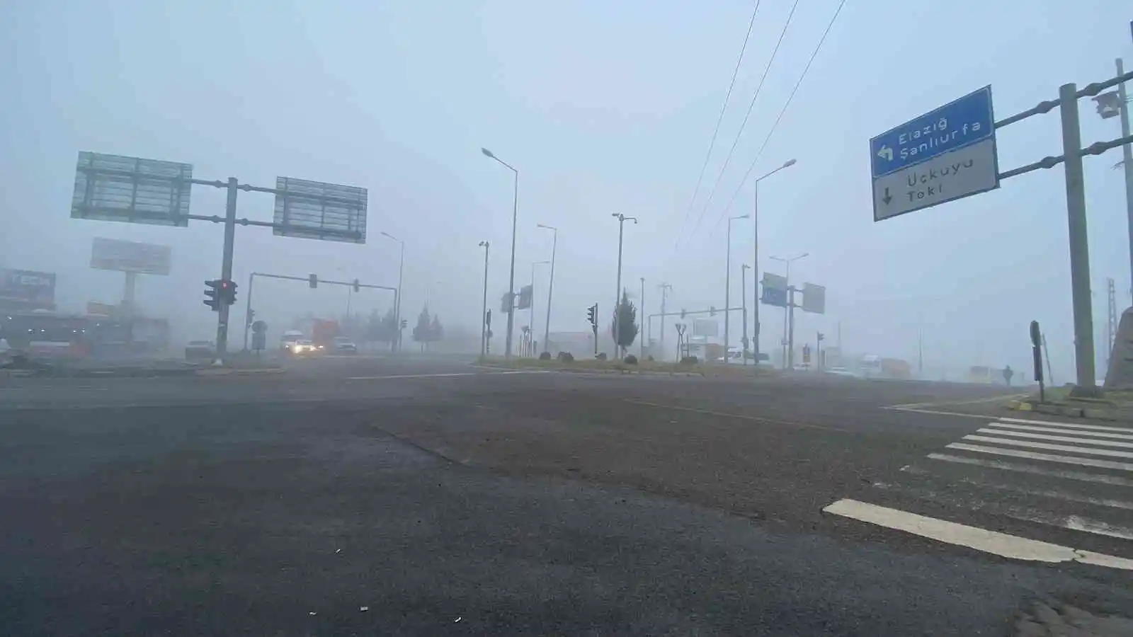 Diyarbakır’da uçuşlara yoğun ’sis’ engelli
