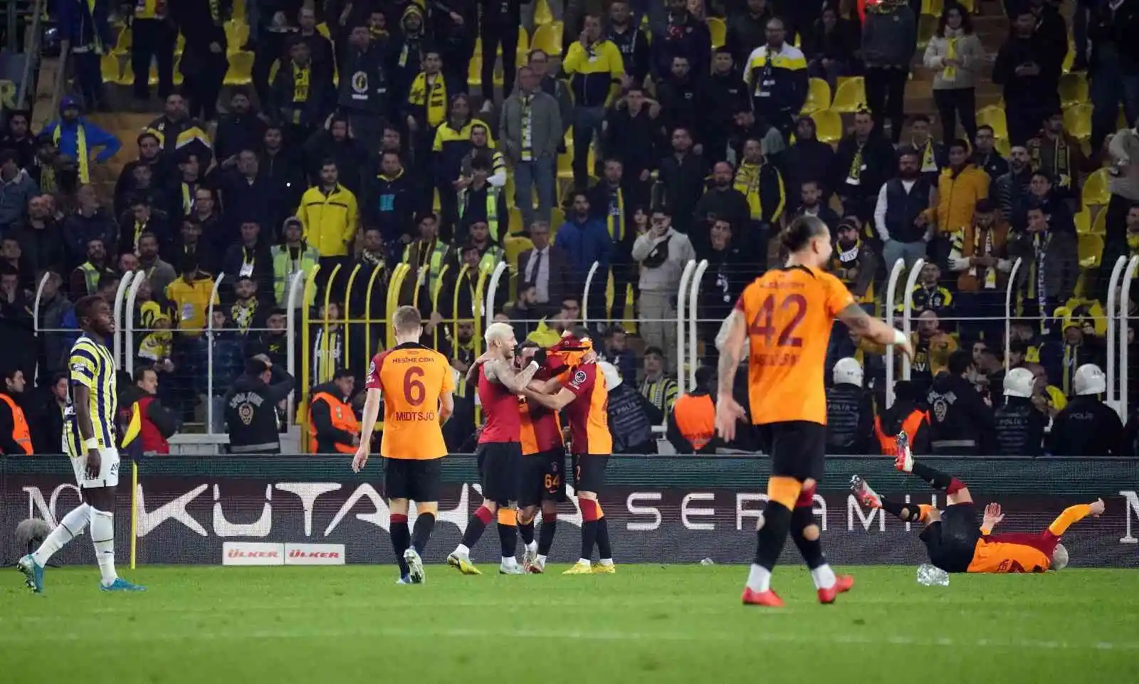 Galatasaray’da büyük sevinç
