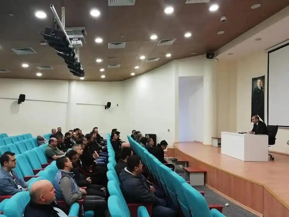 Gençlik ve spor faaliyetleri ile ilgili istişare yapıldı