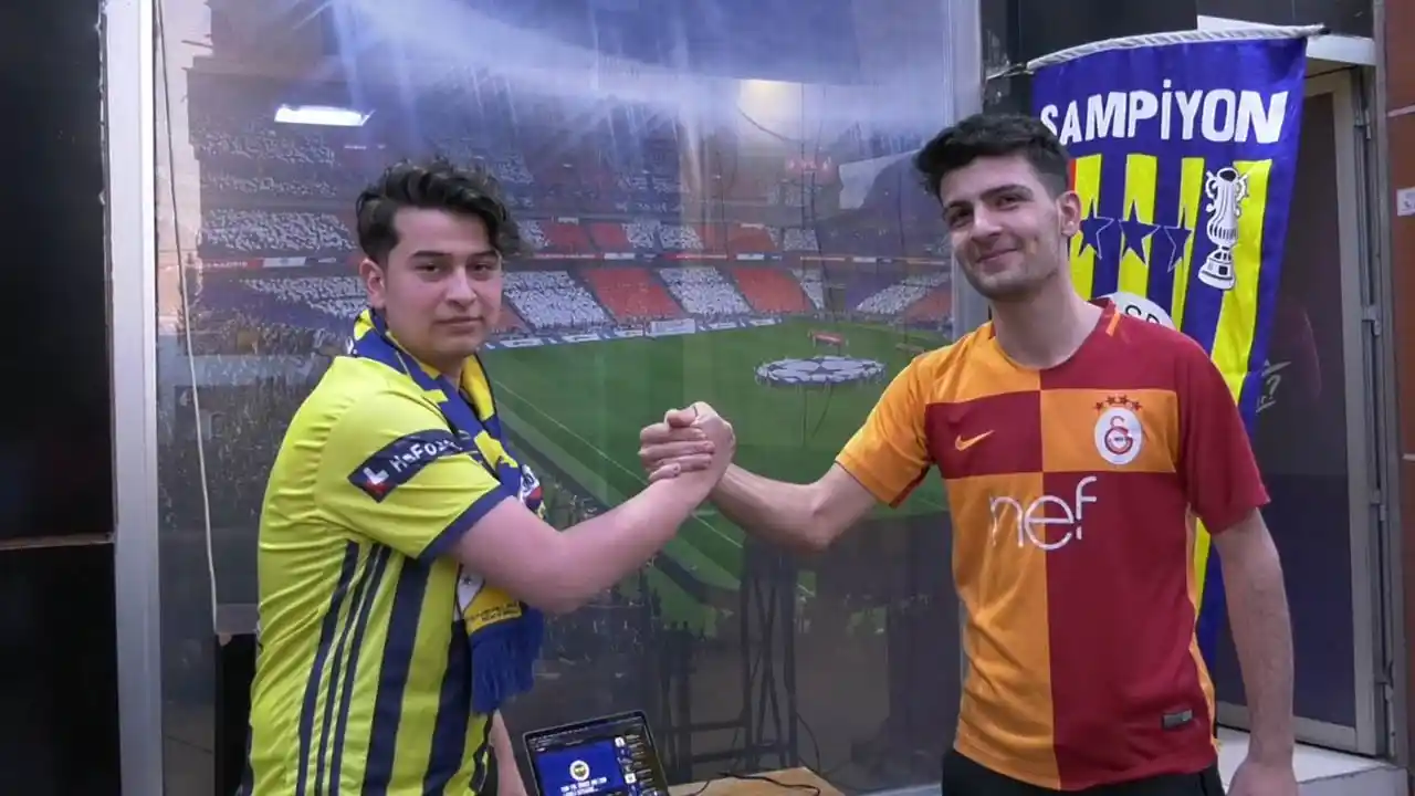 Kahramanmaraş’ta derbi öncesi dostluk görüntüleri